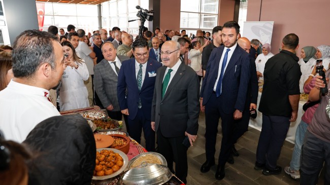 VALİ KÖŞĞER,  TÜRK  MUTFAĞI HAFTASI’NIN  AÇILIŞ  PROGRAMINA KATILDI