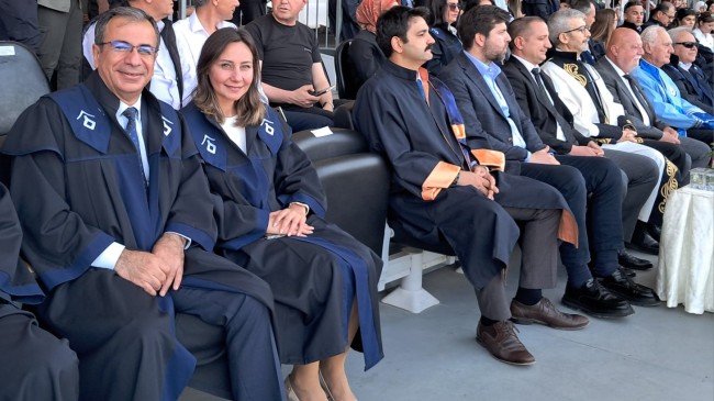 TARSUS  ÜNİVERSİTESİ  2024-2025 MEZUNİYET TÖRENİ