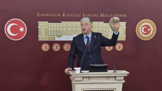 KISACIK : ÇİFTÇİ  ÜRETTİĞİ BİR KİLO BUĞDAY İLE BİR  BARDAK ÇAY İÇEMİYOR