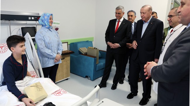 GÜNEYSU TENZİLE ERDOĞAN  DEVLET HASTANESİ HİZMETE AÇILDI