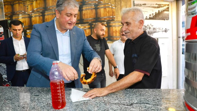 VALİ MUSTAFA YAVUZ SEYHAN;DA