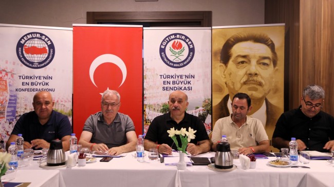 EĞİTİM-BİR-SEN ADANA ŞUBESİ 3. İSTİŞARE VE BİLGİLENDİRME TOPLANTISINI TAMAMLADI