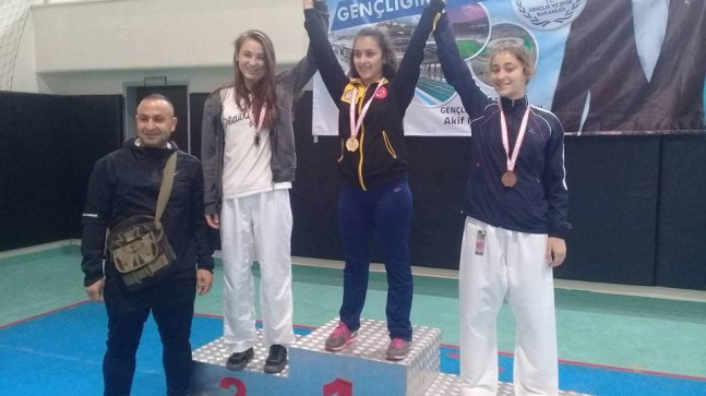 15 TEMMUZ ŞEHİTLERİ ANISINA