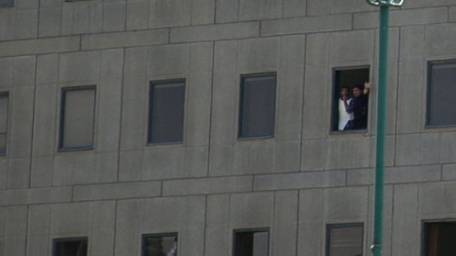 İran’da Meclisin İçinde Canlı Bomba