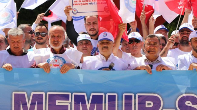 MEMUR-SEN’İN ADANA’DAKİ EYLEMİNE EĞİTİM-BİR-SEN’DEN GÜÇLÜ DESTEK